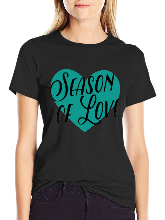 Season of Love Heart Graphic Tee - Stylish Comfort