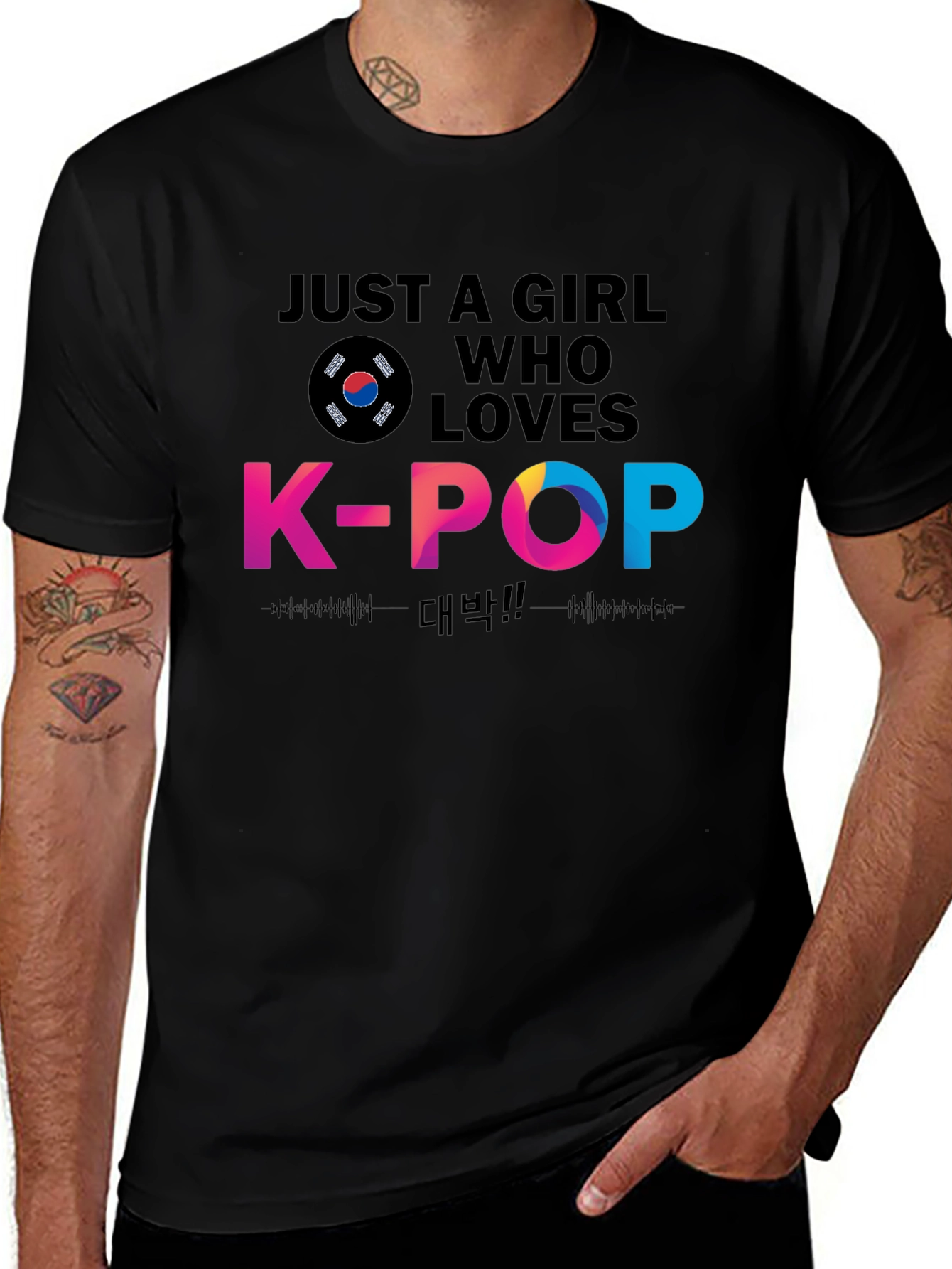 Just A Girl Who Loves K-Pop T-Shirt