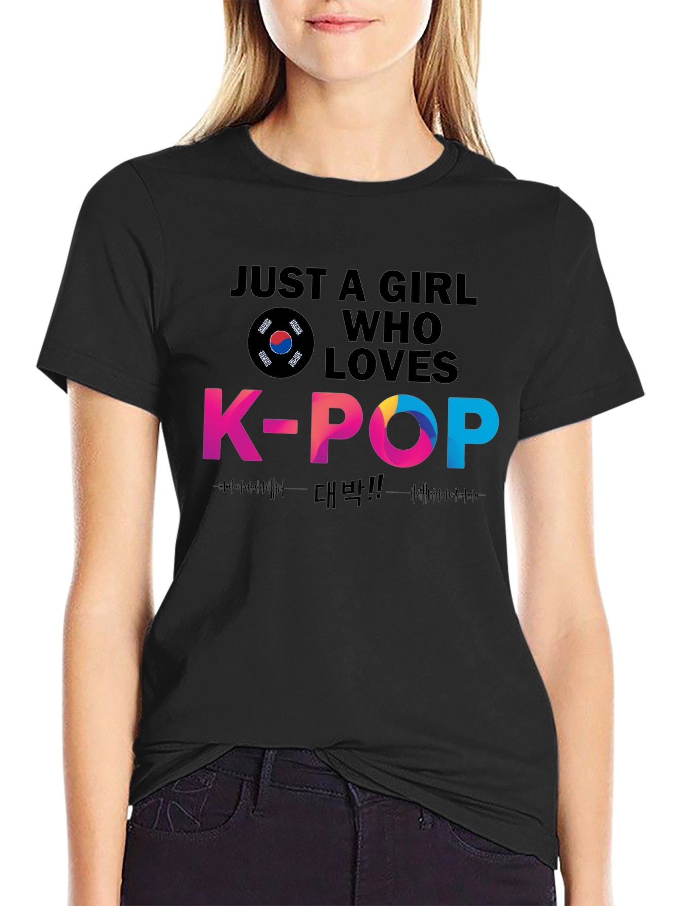 Just A Girl Who Loves K-Pop T-Shirt