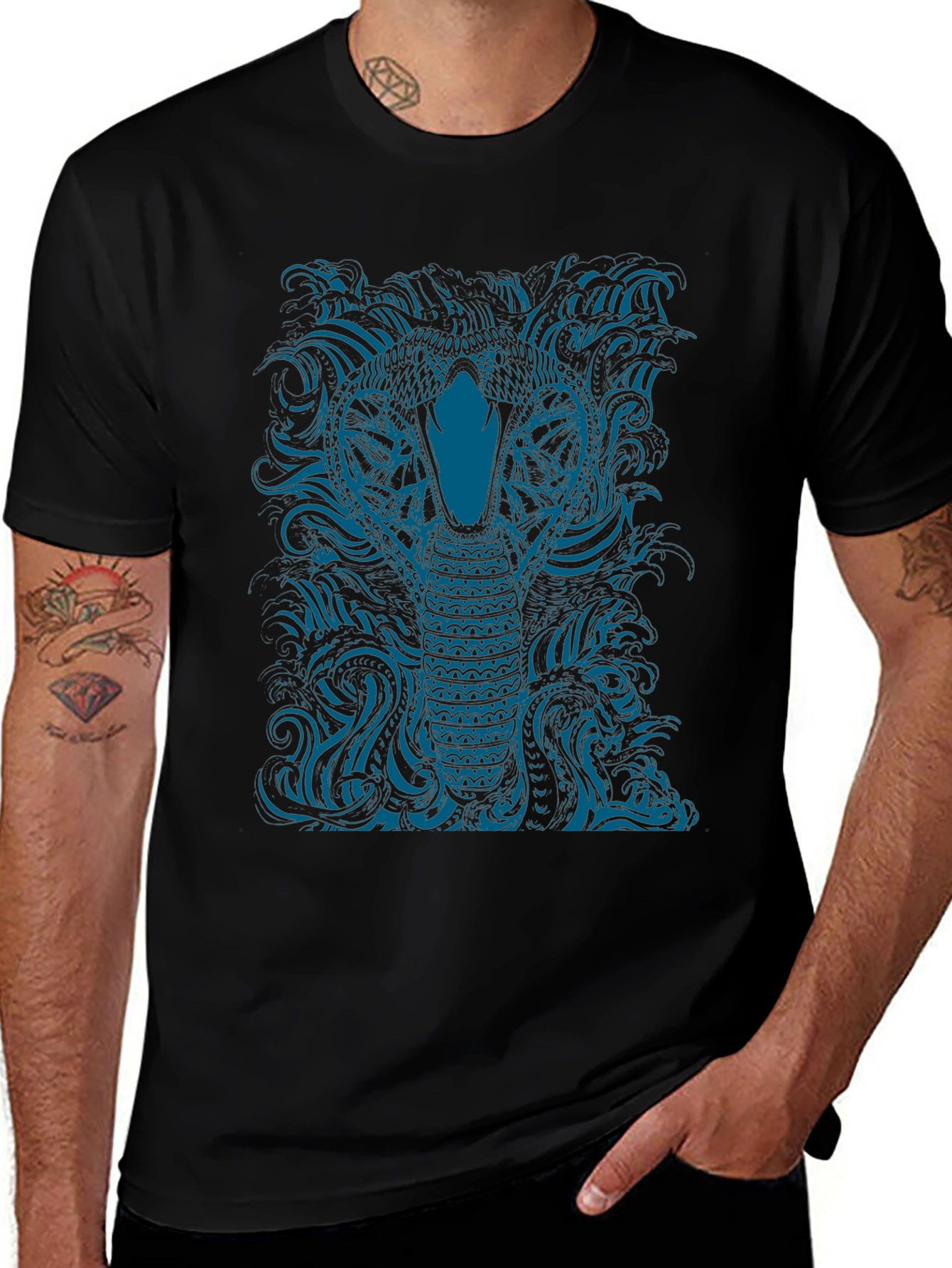 Cobra Graphic Print T-Shirt - Bold Statement Tee