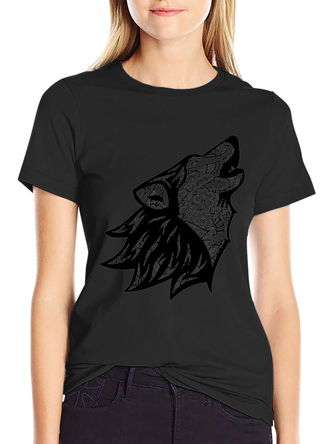 Wolf Art Black T-Shirt - Modern Graphic Tee
