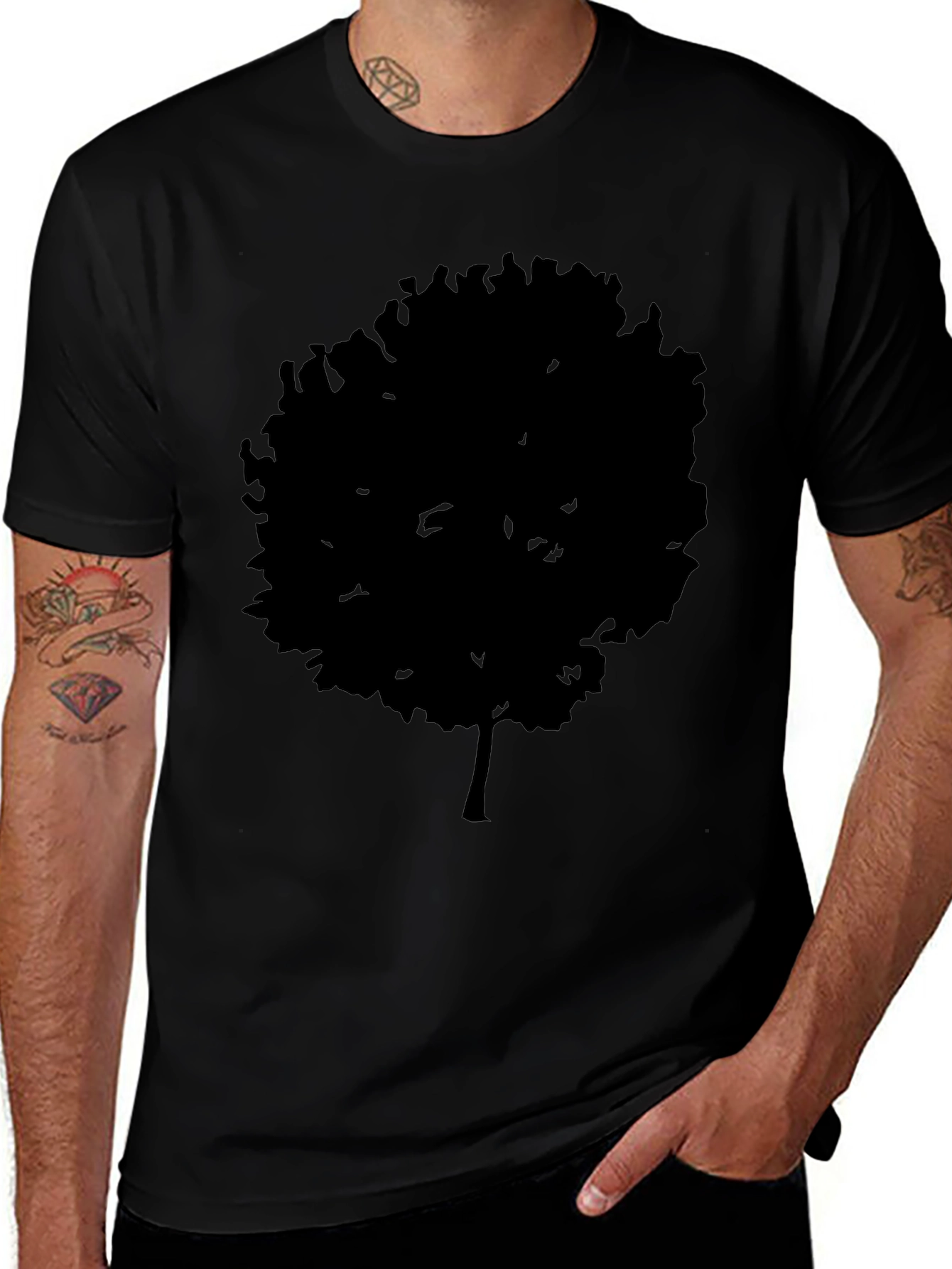 Silhouette Tree Black Graphic Tee - Modern Casual Style