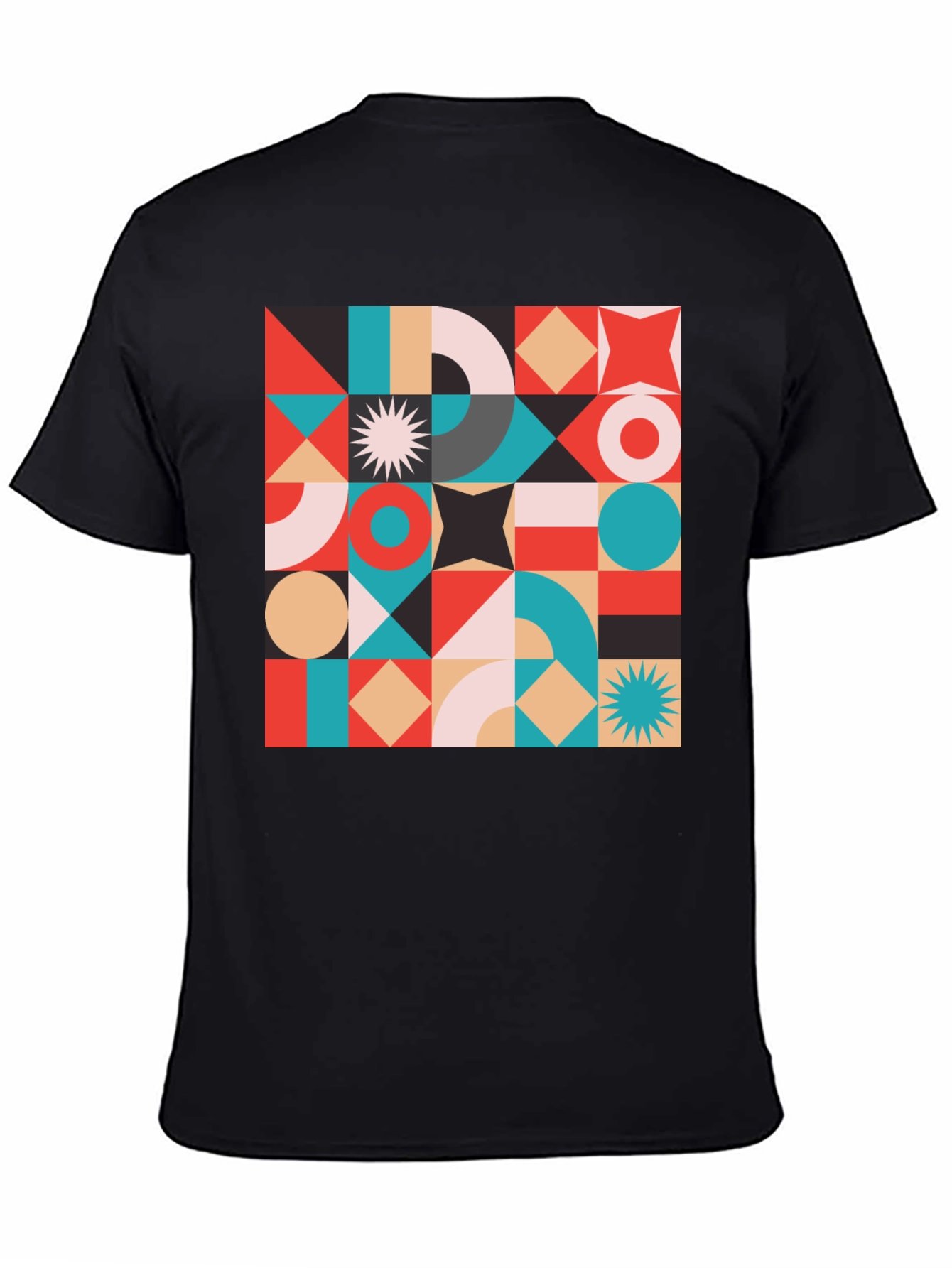 Geometric Pattern T-Shirt - Modern Style