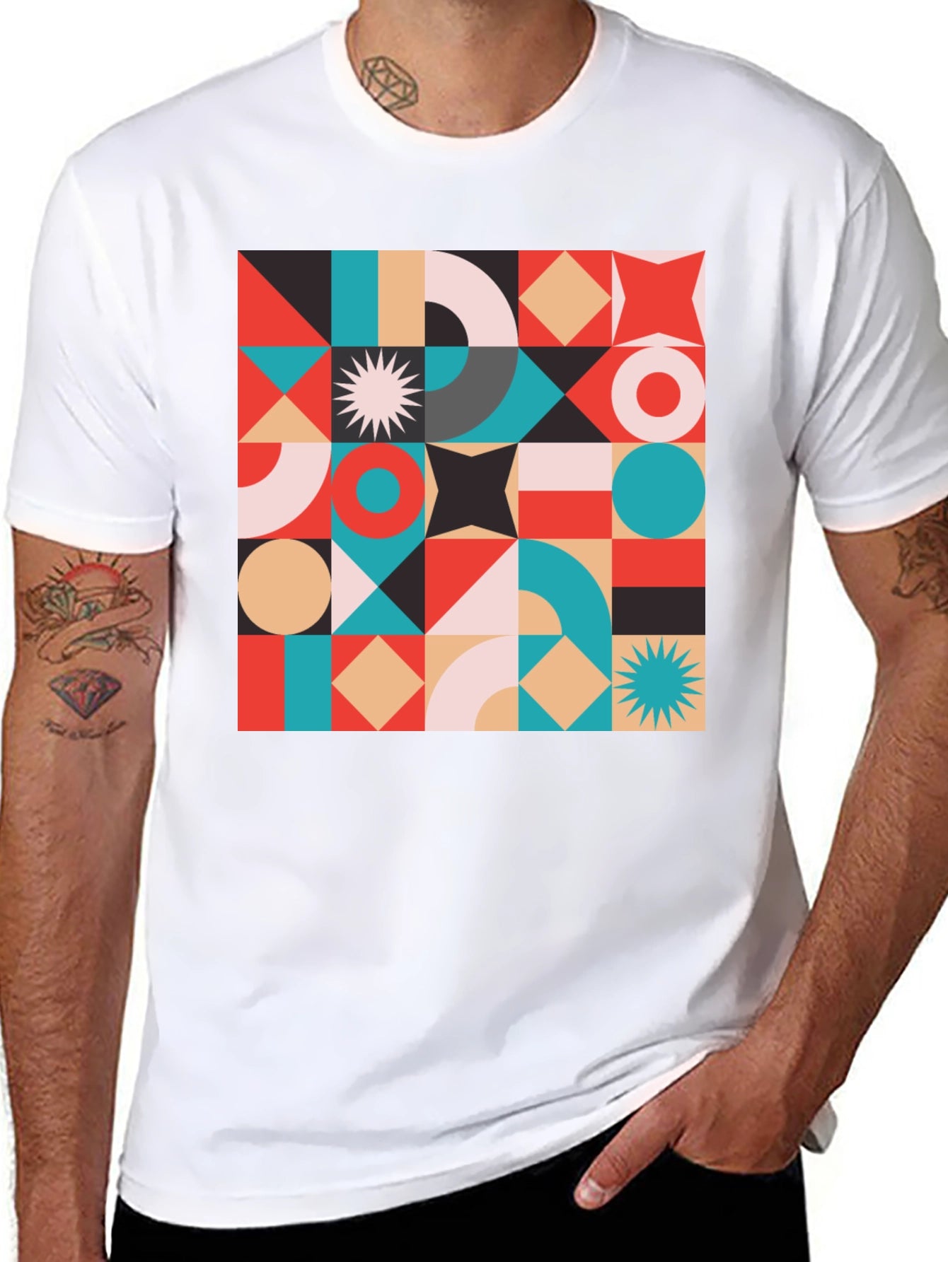 Geometric Pattern T-Shirt - Modern Style