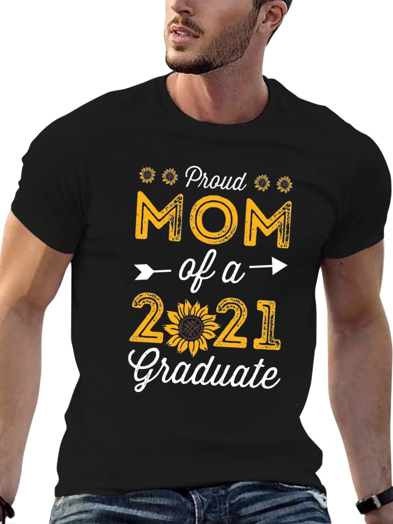 Proud Mom of a 2021 Graduate T-Shirt